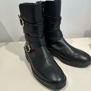 Stuart Weitzman size 8.5 moto boot